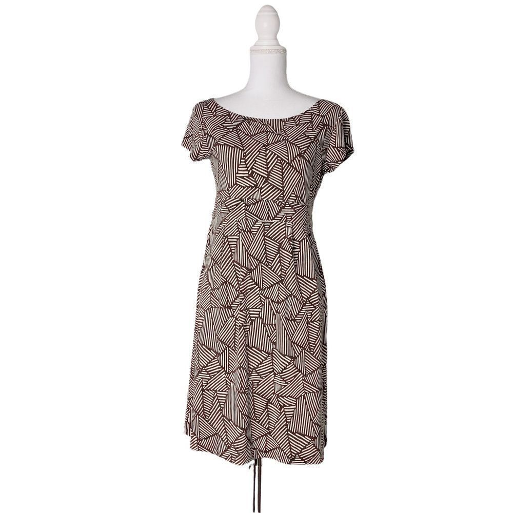 Madison Studio Geometric Printed Small Dress Brown Knee Length Casual